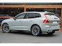 Volvo XC60 T8 Hybride AWD Ultra Dark Executive | Luchtvering | Massage | Stoelventilatie | Head-Up | 360° Camera | Panoramadak |