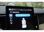 Volvo XC60 T8 Hybride AWD Ultra Dark Executive | Luchtvering | Massage | Stoelventilatie | Head-Up | 360° Camera | Panoramadak |