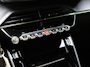 Peugeot 2008 Allure 100pk Navigatie via Apple Carplay en Android Auto | Parkeersensoren voor en achter | Cruise control | Automatische airco | Lichtmetalen velgen