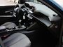Peugeot 2008 Allure 100pk Navigatie via Apple Carplay en Android Auto | Parkeersensoren voor en achter | Cruise control | Automatische airco | Lichtmetalen velgen