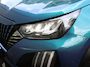Peugeot 2008 Allure 100pk Navigatie via Apple Carplay en Android Auto | Parkeersensoren voor en achter | Cruise control | Automatische airco | Lichtmetalen velgen
