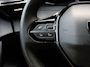 Peugeot 2008 Allure 100pk Navigatie via Apple Carplay en Android Auto | Parkeersensoren voor en achter | Cruise control | Automatische airco | Lichtmetalen velgen