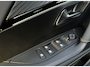 Peugeot e-2008 EV GT 54 kWh | Alcantara bekleding | Stoelverwarming | Elektrisch verstelbare stoelen/massage functie | Apple Carplay/Android Auto | Adaptieve Cruise Control | Camera | EVISSA Velgen | Keyless entry/Keyless Start | ACTIE VOORRAAD MODEL!
