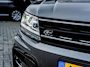 Volkswagen Tiguan 1.5 TSI ACT R-Line | 360 Camera | Adaptieve Cruise Control | Apple Carplay | Android Auto | Stoelverwarming | 19'' Lichtmetalen Velgen |