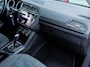 Volkswagen Tiguan 1.5 TSI ACT R-Line | 360 Camera | Adaptieve Cruise Control | Apple Carplay | Android Auto | Stoelverwarming | 19'' Lichtmetalen Velgen |