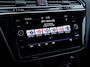 Volkswagen Tiguan 1.5 TSI ACT R-Line | 360 Camera | Adaptieve Cruise Control | Apple Carplay | Android Auto | Stoelverwarming | 19'' Lichtmetalen Velgen |