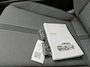 Volkswagen T-Roc 1.5 TSI 150pk Life DSG Automaat / Navigatie / LM 17 inch / LED / Camera / Park Assist / Afn. Trekhaak / Dig cockpit Pro