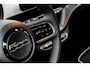 Fiat 500e Icon 42 kWh Lichtmetalen velgen | Apple CarPlay/Android Auto | Cruise Controle | Climate Controle | Automatische airconditioning | Handrem elektrisch | Infotainment-systeem: UConnect met DAB+ Radio-ontvangst (Touchscreen 10,25")