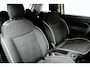 Fiat 500e Icon 42 kWh Lichtmetalen velgen | Apple CarPlay/Android Auto | Cruise Controle | Climate Controle | Automatische airconditioning | Handrem elektrisch | Infotainment-systeem: UConnect met DAB+ Radio-ontvangst (Touchscreen 10,25")