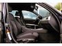 BMW 3-Serie 318i Edition Exclusive | Origineel NL | 3e eigenaar | M-sportstuur | Sportstoelen | Cruise control | Individual dakhemel antraciet | Boordcomputer | Mistlamp | 17 inch