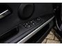 BMW 3-Serie 318i Edition Exclusive | Origineel NL | 3e eigenaar | M-sportstuur | Sportstoelen | Cruise control | Individual dakhemel antraciet | Boordcomputer | Mistlamp | 17 inch