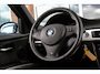 BMW 3-Serie 318i Edition Exclusive | Origineel NL | 3e eigenaar | M-sportstuur | Sportstoelen | Cruise control | Individual dakhemel antraciet | Boordcomputer | Mistlamp | 17 inch
