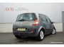 Renault Scenic 2.0-16V Business Line