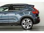 Volvo XC40 B4 197PK Plus Dark | 360 | Pixel Led | Trekhaak | Panoramadak | Getint Glas