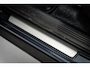 Volvo XC40 B4 197PK Plus Dark | 360 | Pixel Led | Trekhaak | Panoramadak | Getint Glas