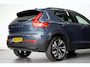 Volvo XC40 B4 197PK Plus Dark | 360 | Pixel Led | Trekhaak | Panoramadak | Getint Glas