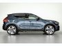 Volvo XC40 B4 197PK Plus Dark | 360 | Pixel Led | Trekhaak | Panoramadak | Getint Glas