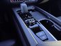 Volvo XC60 2.0 T6 Plug-in hybrid AWD Ultra Dark | Trekhaak | Harman Kardon | Stoel + Stuur Verwarming | Panoramadak | 360 Camera |