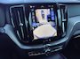 Volvo XC60 2.0 T6 Plug-in hybrid AWD Ultra Dark | Trekhaak | Harman Kardon | Stoel + Stuur Verwarming | Panoramadak | 360 Camera |