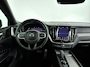 Volvo XC60 T6 Plug-in hybrid AWD Plus Dark | Panoramadak | Parkeercamera | Stoel- en Stuurverwarming