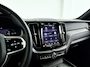 Volvo XC60 T6 Plug-in hybrid AWD Plus Dark | Panoramadak | Parkeercamera | Stoel- en Stuurverwarming