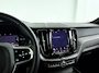 Volvo XC60 T6 Plug-in hybrid AWD Plus Dark | Panoramadak | Parkeercamera | Stoel- en Stuurverwarming
