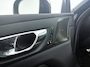 Volvo XC60 T6 Plug-in hybrid AWD Plus Dark | Panoramadak | Parkeercamera | Stoel- en Stuurverwarming