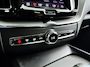 Volvo XC60 T6 Plug-in hybrid AWD Plus Dark | Panoramadak | Parkeercamera | Stoel- en Stuurverwarming