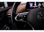 Volkswagen ID.5 Pro 77 kWh 174pk Automaat Adaptive cruise control, Parkeersensoren, Navigatie, App connect, LED koplampen, Stoelverwarming, Airco, Stuurwiel verwarmd