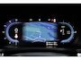 Volvo V60 T6 Plug-in hybrid AWD Plus Dark | Adaptive Cruise & Pilot Assist | Panoramadak met Schuif-/Kantelfunctie | Harman Kardon Premium Audio | Verwarmbare voorstoelen, achterbank en stuurwiel | 19 inch Lichtmetalen velgen
