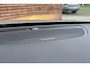 Volvo V60 T6 Plug-in hybrid AWD Plus Dark | Adaptive Cruise & Pilot Assist | Panoramadak met Schuif-/Kantelfunctie | Harman Kardon Premium Audio | Verwarmbare voorstoelen, achterbank en stuurwiel | 19 inch Lichtmetalen velgen