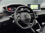 Peugeot 2008 1.2 PureTech Blue Lease Allure ✓2e Eigenaar✓360° Camera✓Draadloze telefoonlader✓Carplay✓6 bak✓Halfleder✓Navi✓Clima✓Cruise✓17'' Lmv✓Rijstrooksensor✓102pk✓Dealer onderhouden✓N.A.P✓Apk tot 04-2027