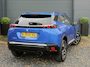 Peugeot 2008 1.2 PureTech Blue Lease Allure ✓2e Eigenaar✓360° Camera✓Draadloze telefoonlader✓Carplay✓6 bak✓Halfleder✓Navi✓Clima✓Cruise✓17'' Lmv✓Rijstrooksensor✓102pk✓Dealer onderhouden✓N.A.P✓Apk tot 04-2027
