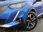 Peugeot 2008 1.2 PureTech Blue Lease Allure ✓2e Eigenaar✓360° Camera✓Draadloze telefoonlader✓Carplay✓6 bak✓Halfleder✓Navi✓Clima✓Cruise✓17'' Lmv✓Rijstrooksensor✓102pk✓Dealer onderhouden✓N.A.P✓Apk tot 04-2027