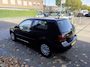 Volkswagen Golf 1.6 Trendline Inruilauto’s tegen vaste prijzen. Voor meer info: 0638140850 Bij de verkoop van gebruikte voertuigen door CD-Cars wordt geen standaard garantie verstrekt. De koper aanvaardt het voertuig in de staat waarin het zich bevindt op het moment van aankoop