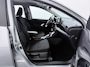 Toyota Yaris 1.5 Hybrid 115 Active - Navigatie via Apple Carplay / Android Auto - Climate control - Cruise control - LM velgen - 12 maanden garantie