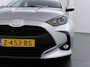 Toyota Yaris 1.5 Hybrid 115 Active - Navigatie via Apple Carplay / Android Auto - Climate control - Cruise control - LM velgen - 12 maanden garantie