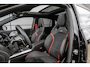 Mercedes-Benz GLA AMG 35 306pk 4MATIC | Panoramadak | 360 camera | Trekhaak | AMG Styling | Achteruitrijcamera | Sportstoelen | Voorstoelen Verwarmd | 21'' Velgen