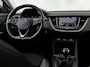 Opel Grandland X 1.2 Turbo Innovation (APPLE CARPLAY, GROOT NAVI, CLIMATE, STUUR/STOELVERWARMING, KEYLESS, CAMERA, SPORTSTOELEN, GETINT GLAS, ELEK ACHTERKLEP, NIEUWE APK, NIEUWSTAAT)