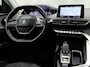Peugeot 5008 1.2 PureTech Allure 7 Persoons Automaat (PANORAMADAK, APPLE CARPLAY, GROOT NAVI, 360 CAMERA, KEYLESS, SPORTSTOELEN, GETINT GLAS, LANE ASSIST, NIEUWSTAAT)
