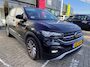 Volkswagen T-Cross 1.0 TSI Style | Achteruitrijcamera | Stoelverwarming | Navi By App | !!