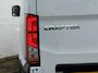 Volkswagen Crafter 35 2.0 TDI L3H3 RWD Camera Carplay Cruise Navigatie Laadruimte betimmert