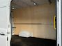 Volkswagen Crafter 35 2.0 TDI L3H3 RWD Camera Carplay Cruise Navigatie Laadruimte betimmert
