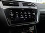 Volkswagen Tiguan 1.4 TSI eHybrid R-Line Business+ | Panoramadak | Black Optik | Trailerpack