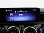 Mercedes-Benz A-klasse 180 Star Edition AMG Line | Night | Multibeam | Panoramadak | Sfeerverlichting | Stoelverwarming | Achteruitrijcamera |