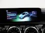Mercedes-Benz A-klasse 180 Star Edition AMG Line | Night | Multibeam | Panoramadak | Sfeerverlichting | Stoelverwarming | Achteruitrijcamera |