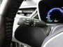 Toyota Corolla Cross Hybrid 200 Style Limited | Dealer onderhouden | Stoel+stuurverwarming | Dodehoek detectie | Elektrische achterklep | Parkeersensoren voor+achter | Draadloze telefoonlader |