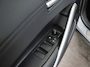 Toyota Corolla Cross Hybrid 200 Style Limited | Dealer onderhouden | Stoel+stuurverwarming | Dodehoek detectie | Elektrische achterklep | Parkeersensoren voor+achter | Draadloze telefoonlader |