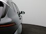 Hyundai Kona Electric Premium 65.4 kWh | Wit leder | 360 camera | Elektrische bedienbare voorstoelen | | Achterruitverwarming | Achterstoelen verwarmd | Achteruitrijcamera