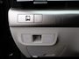 Hyundai Kona Electric Premium 65.4 kWh | Wit leder | 360 camera | Elektrische bedienbare voorstoelen | | Achterruitverwarming | Achterstoelen verwarmd | Achteruitrijcamera